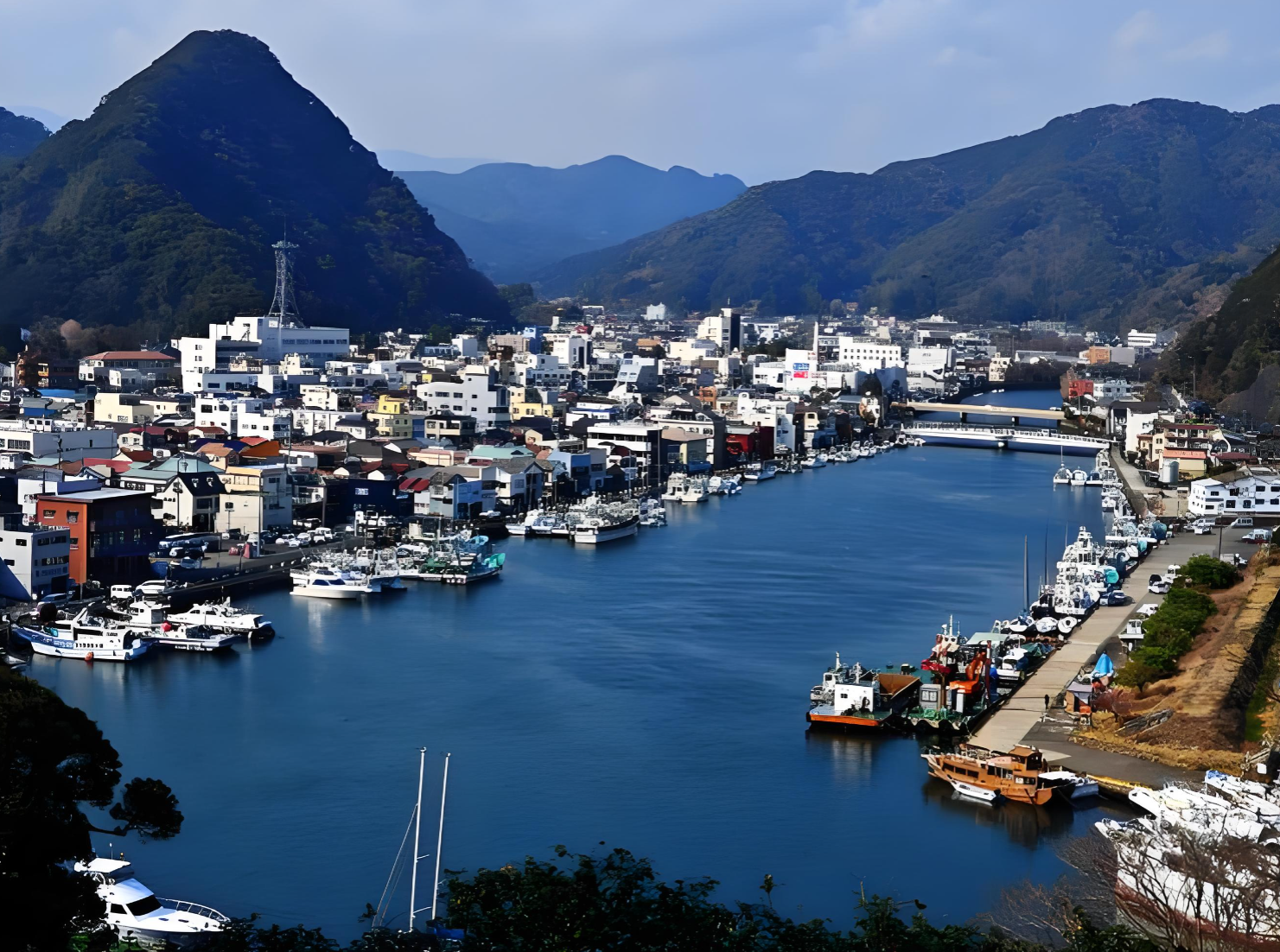 Two Japanese banks unite to build a $12.8 billion shipping finance leader